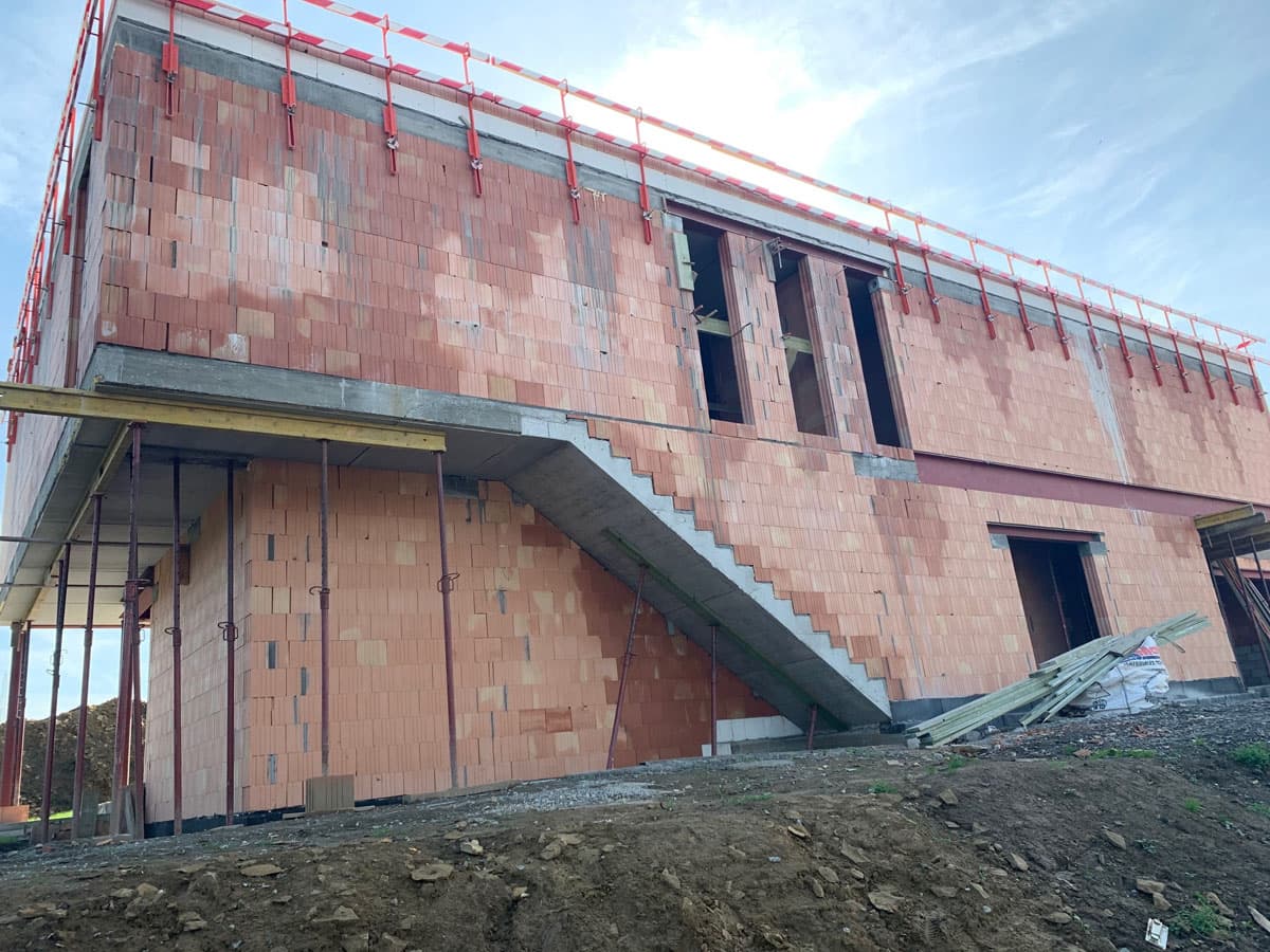 Construction d'une maison unifamiliale cubique à Viesville